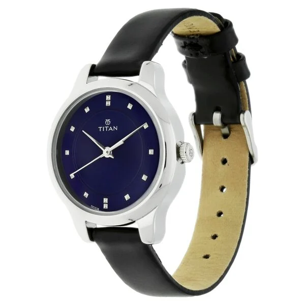 Titan Women's Chic minimalist watch with Blue dial and leather strap - Image 2